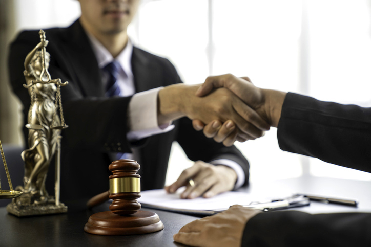 Governors from 13 states agreed at a summit in Chicago to work to lower high electricity rates in the PJM area.